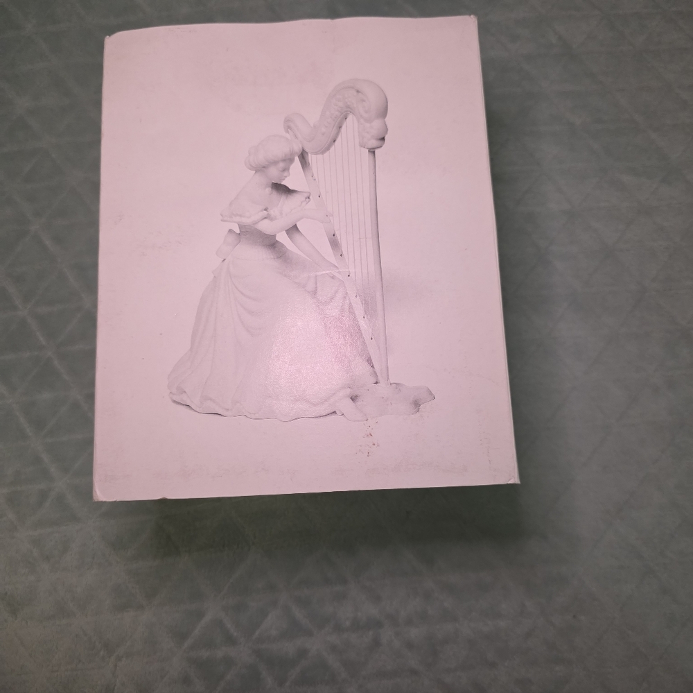 Department 56 Winter Silhouette Christmas Concerto Harpist Figurine  Retired